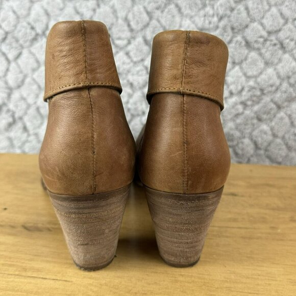 Steve Madden Womens Brown Leather Ankle Boots Size‎ 6 - Picture 4 of 11